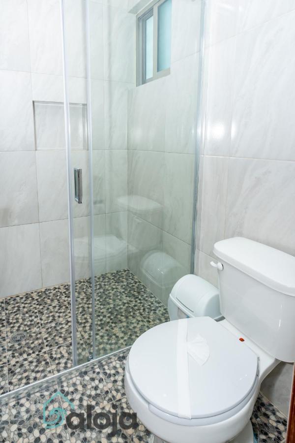 Apartamento amplio en zona ideal a 5min de WALLMART Cancún Exterior foto