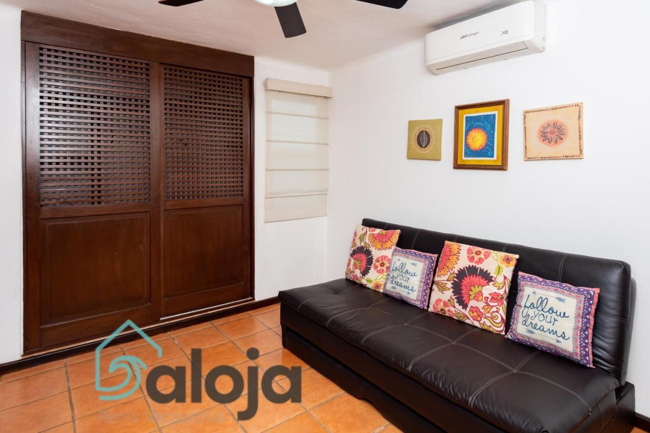 Apartamento amplio en zona ideal a 5min de WALLMART Cancún Exterior foto